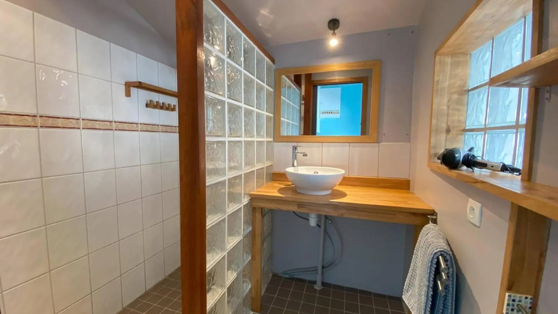 Casa de Férias Maison Sud Avec Jardin Et Wifi A Perros-Guirec - Fr-1-368-464